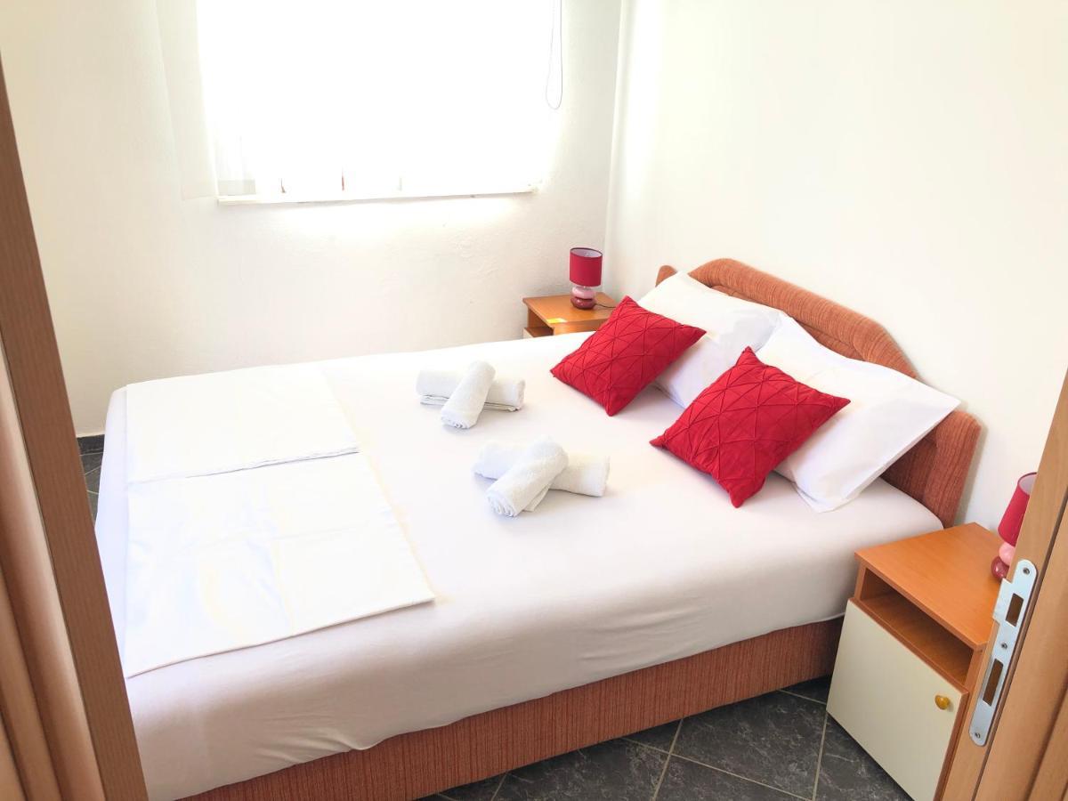 Apartments Radosevic Ulcinj Extérieur photo