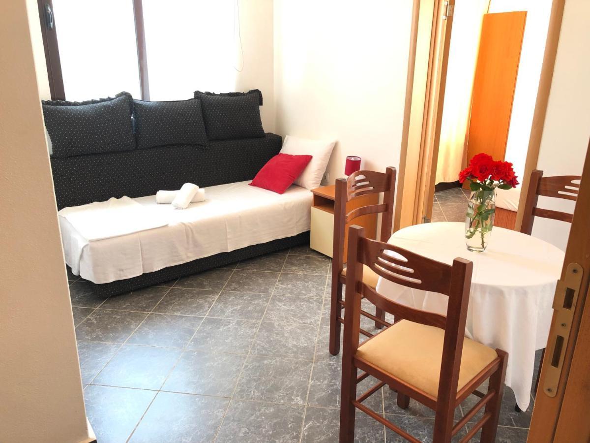 Apartments Radosevic Ulcinj Extérieur photo