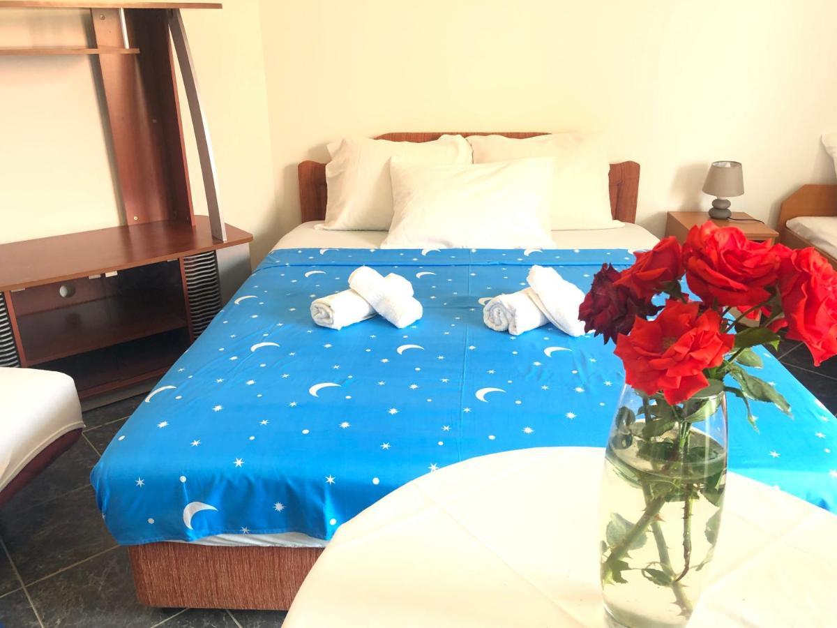 Apartments Radosevic Ulcinj Extérieur photo