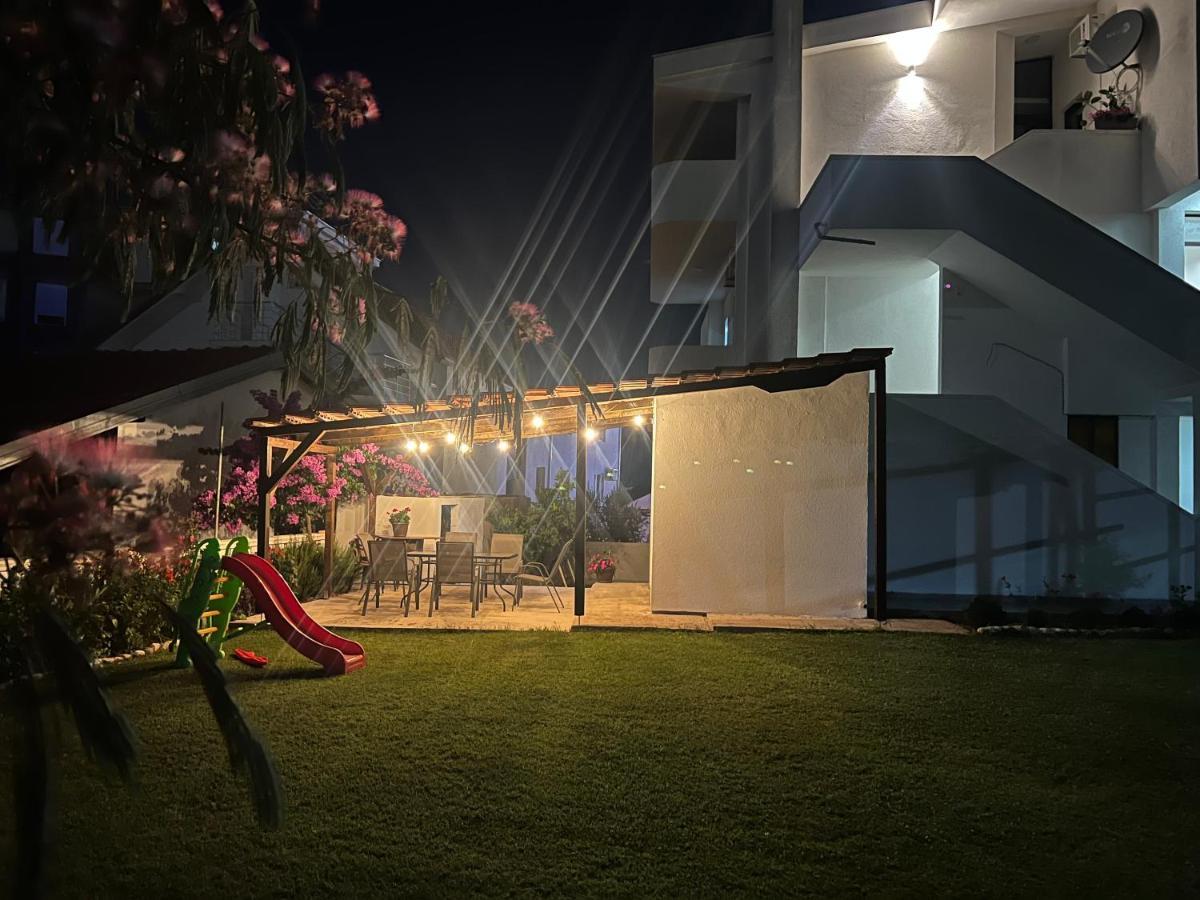 Apartments Radosevic Ulcinj Extérieur photo