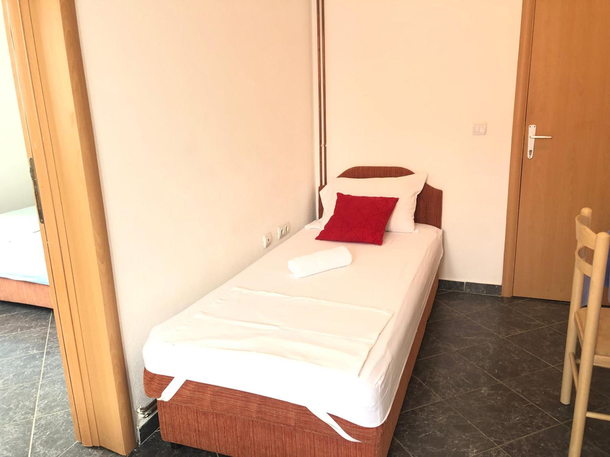 Apartments Radosevic Ulcinj Chambre photo